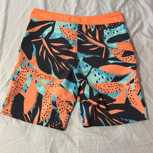 Volcom Mod-Tech Board Shorts - Picture 5 of 7